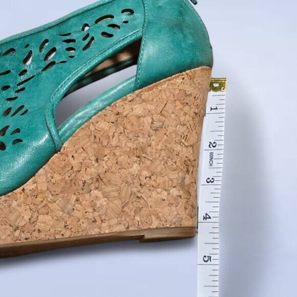 Miz Mooz Women's Kayla Wedge Pump‎ - Size 8.5 - Picture 8 of 8